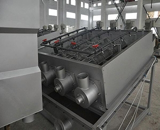 疊螺式汙泥脫水機1.jpg 疊螺式汙泥脫水機1.jpg